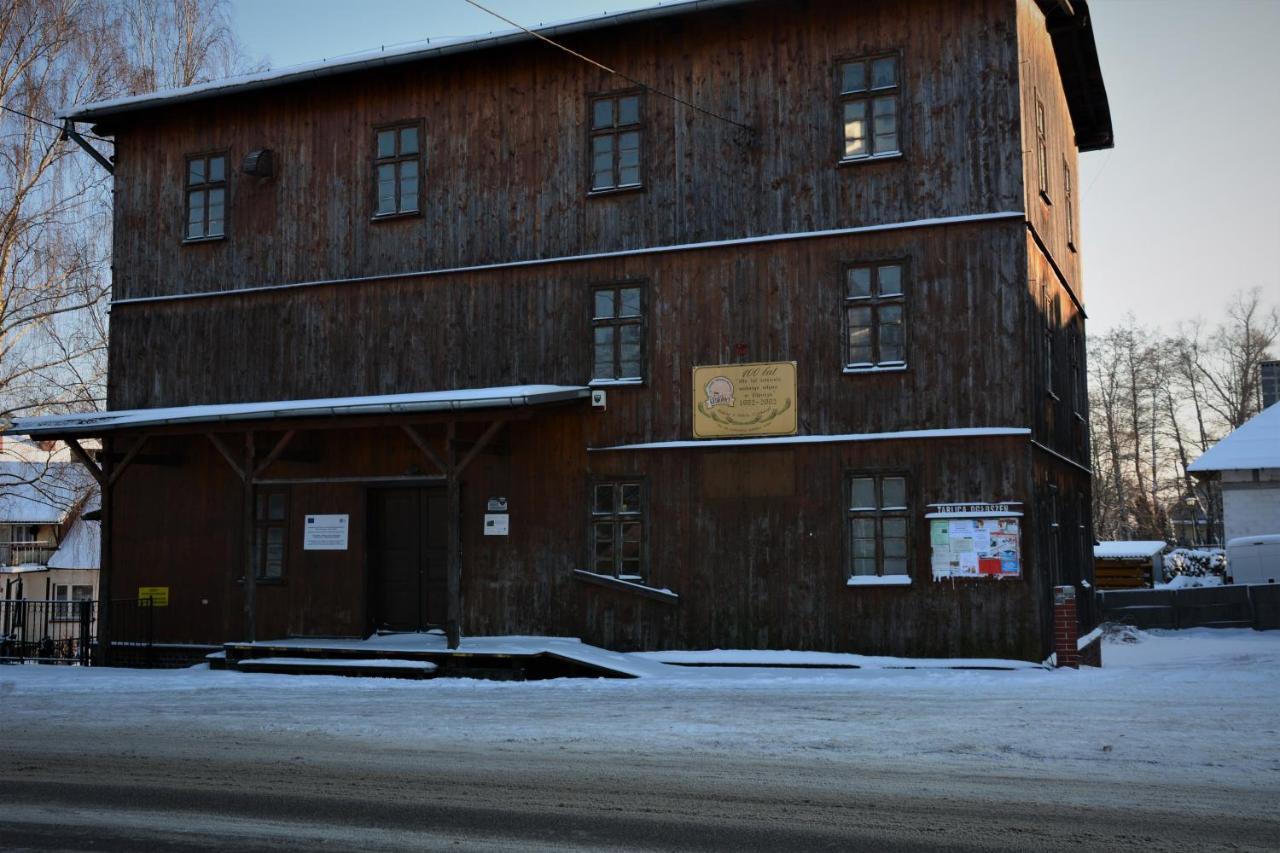 Baza Lipusz Villa Exteriör bild