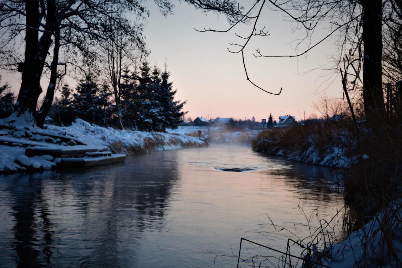 Baza Lipusz Villa Exteriör bild