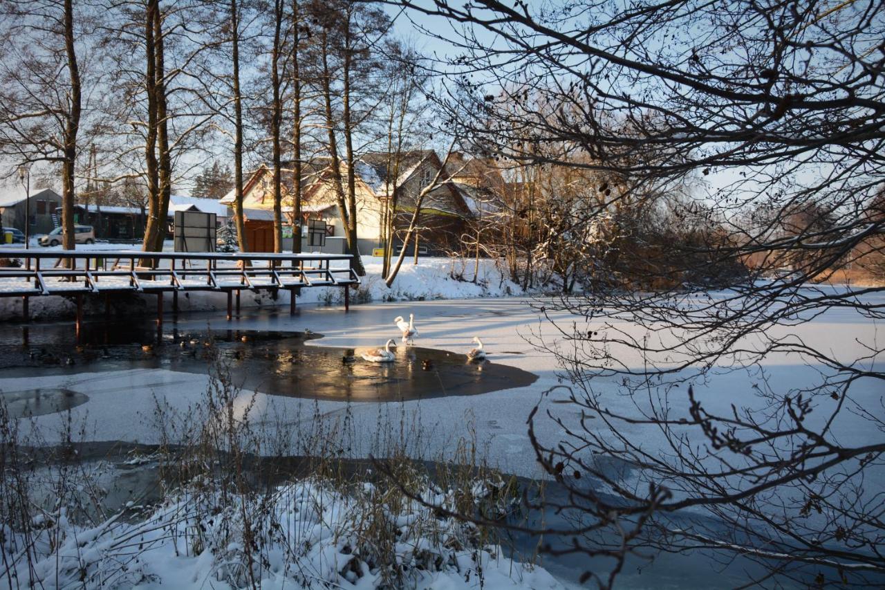 Baza Lipusz Villa Exteriör bild