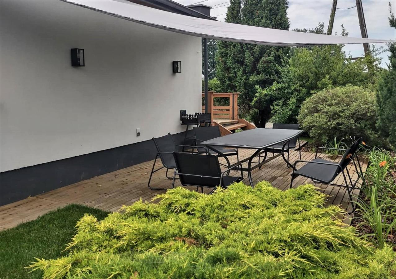 Baza Lipusz Villa Exteriör bild