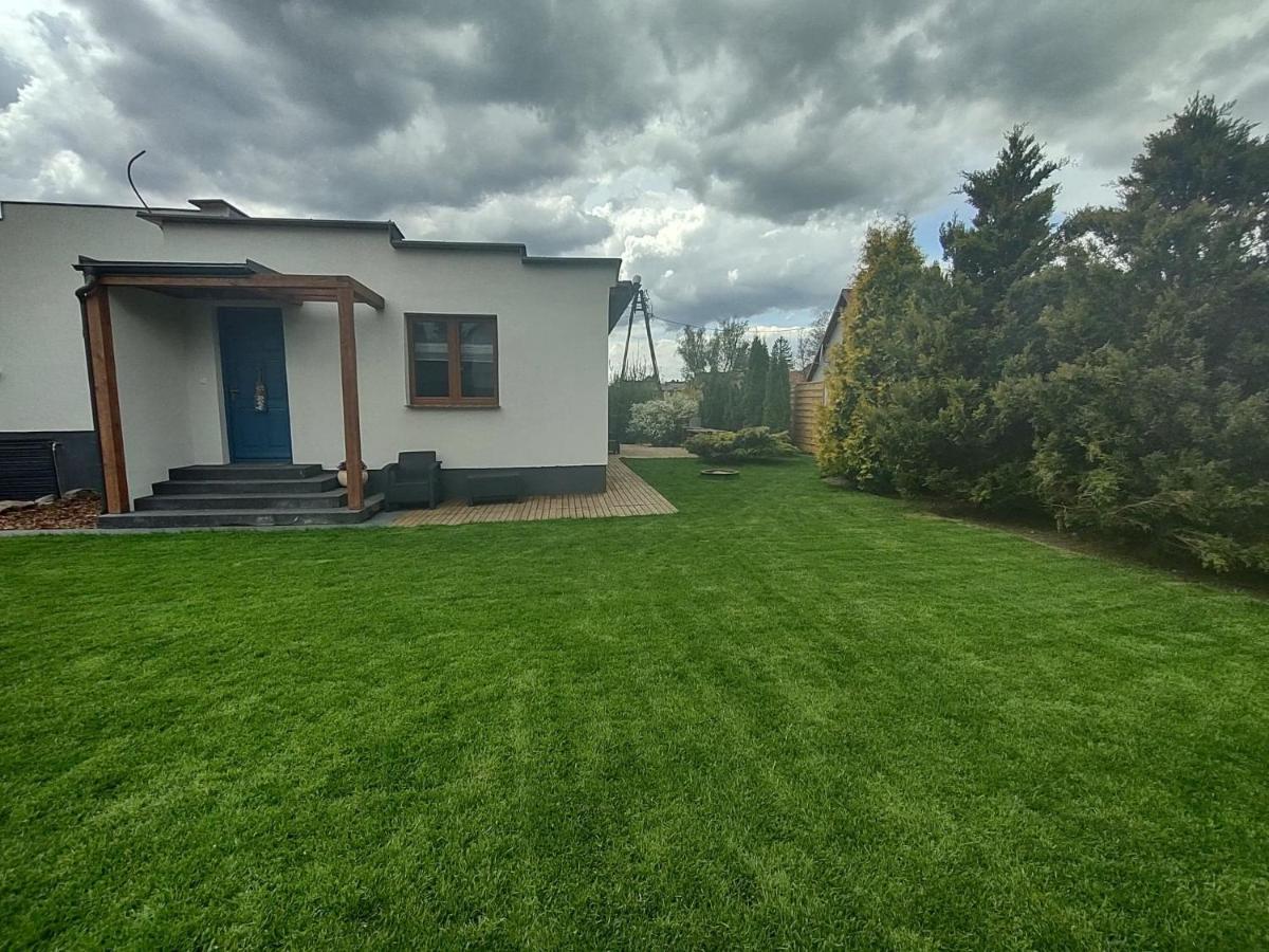 Baza Lipusz Villa Exteriör bild